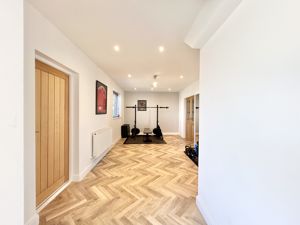 Photo 17- click for photo gallery